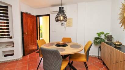 Återförsäljning - Apartment -
Punta Prima