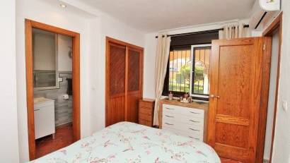 Återförsäljning - Apartment -
Punta Prima