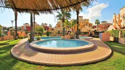 Återförsäljning - Apartment -
Punta Prima