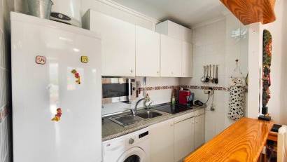 Återförsäljning - Bungalow -
Torrevieja