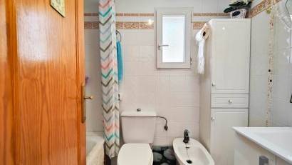 Återförsäljning - Bungalow -
Torrevieja