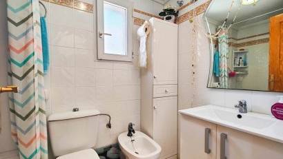 Återförsäljning - Bungalow -
Torrevieja