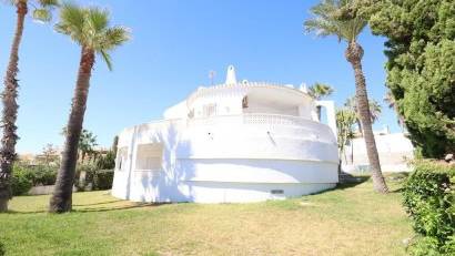 Reventa - Villa -
Cabo Roig - Cala Capitan
