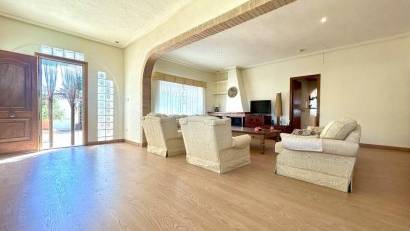 Återförsäljning - Villa -
Orihuela Costa - Cabo Roig