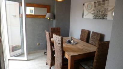 Reventa - Villa -
Playa Flamenca