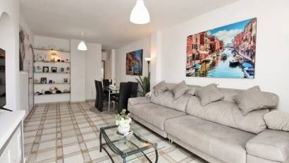 Resale - Apartment -
Villamartin - Villamartín