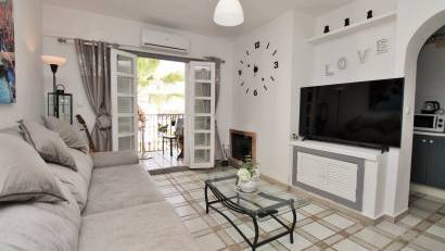 Resale - Apartment -
Villamartin - Villamartín