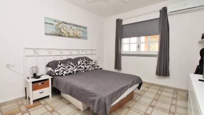 Resale - Apartment -
Villamartin - Villamartín