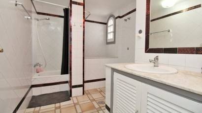 Resale - Apartment -
Villamartin - Villamartín