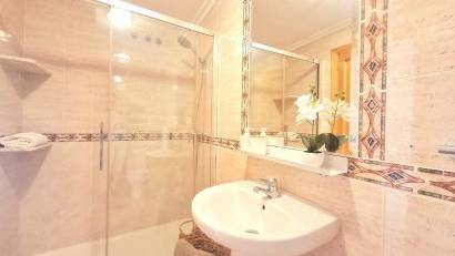 Resale - Apartment -
Torrevieja