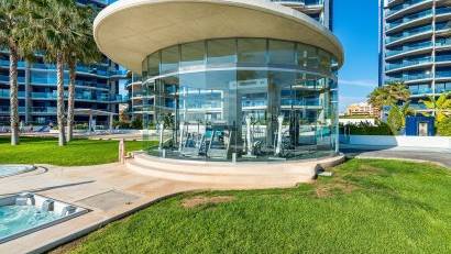 Återförsäljning - Apartment -
Orihuela Costa - Punta Prima