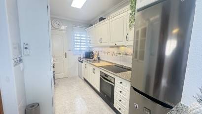 Reventa - Villa -
Villamartin - Villamartín