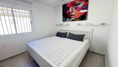 Reventa - Villa -
Villamartin - Villamartín