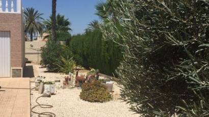 Reventa - Villa -
Torrevieja