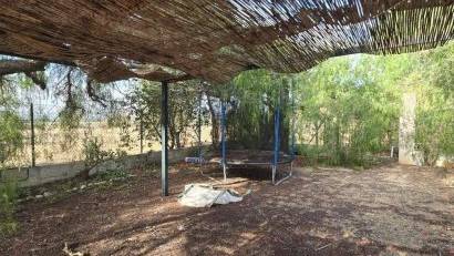 Resale - Finca -
Los Montesinos