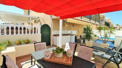 Resale - Villa -
Villamartin - Villamartín