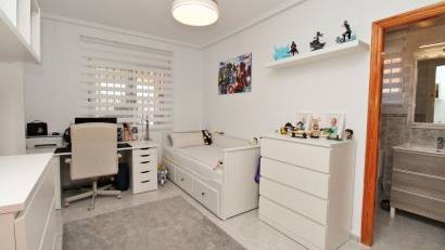 Resale - Villa -
Villamartin - Villamartín