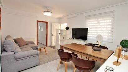 Resale - Villa -
Villamartin - Villamartín