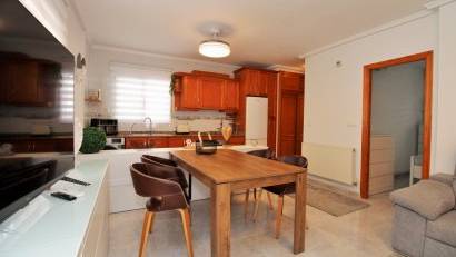 Resale - Villa -
Villamartin - Villamartín