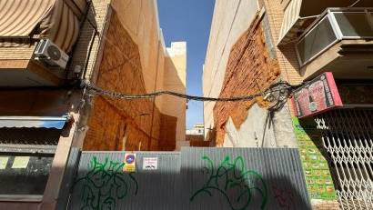 Reventa - Parcela / Terreno -
Torrevieja