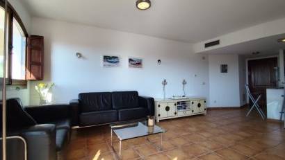 Resale - Apartment -
Punta Prima