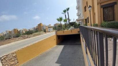 Resale - Apartment -
Punta Prima