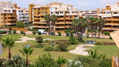 Resale - Apartment -
Punta Prima