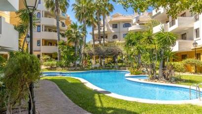 Resale - Apartment -
Punta Prima