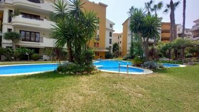 Resale - Apartment -
Punta Prima
