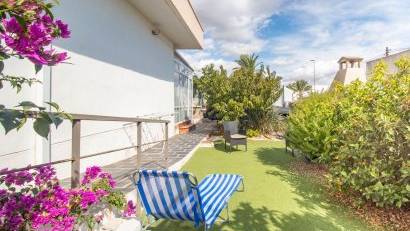 Återförsäljning - Radhus -
Pilar de la Horadada - Mil Palmeras