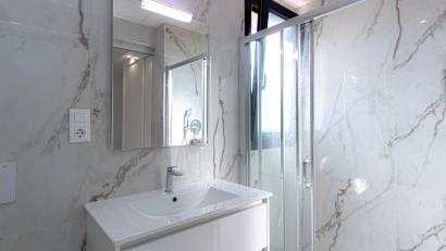 Resale - Apartment -
Los Altos