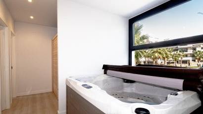 Resale - Apartment -
Los Altos