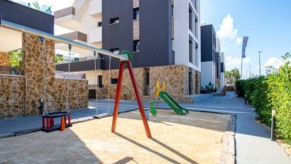 Resale - Apartment -
Los Altos