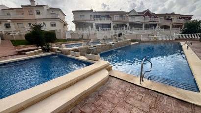 Resale - Townhouse -
Benijofar - Monte Azul