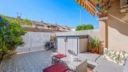 Resale - Townhouse -
Los Alcázares