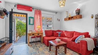 Resale - Townhouse -
Los Alcázares