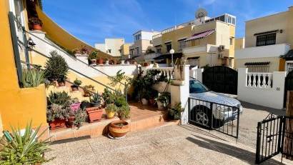 Återförsäljning - Radhus -
Los Altos