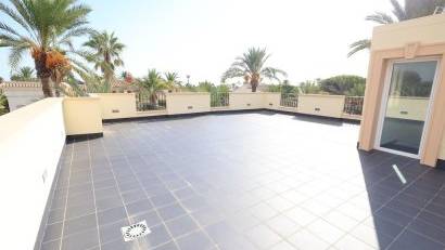 Återförsäljning - Villa -
Cabo Roig - Costa blanca