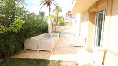 Återförsäljning - Villa -
Cabo Roig - Costa blanca