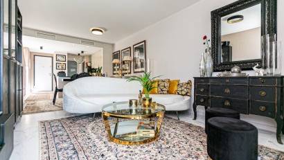 Resale - Apartment -
Playa Flamenca