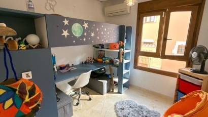 Återförsäljning - Villa -
Algorfa