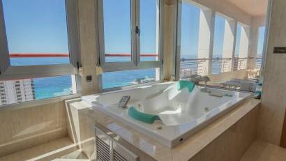 Resale - Apartment -
Benidorm