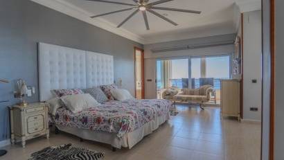 Resale - Apartment -
Benidorm