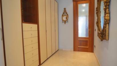Resale - Apartment -
Benidorm