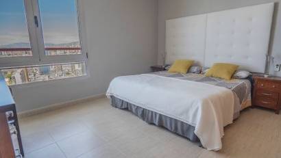 Resale - Apartment -
Benidorm