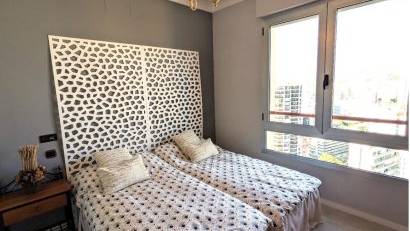 Resale - Apartment -
Benidorm