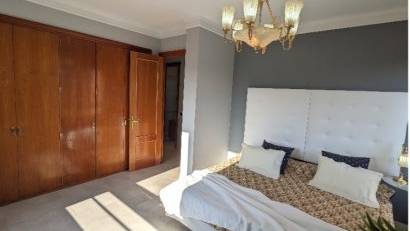 Resale - Apartment -
Benidorm