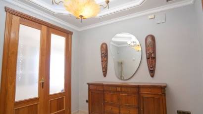 Resale - Apartment -
Benidorm