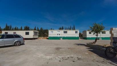 Resale - Finca -
Los Montesinos