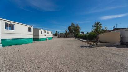 Resale - Finca -
Los Montesinos